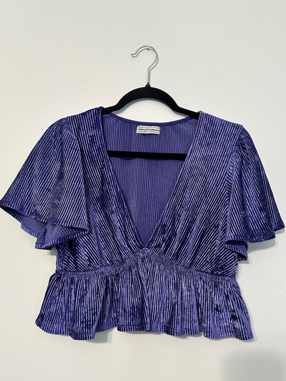 Urban Outfitters Velvet Peplum Babydoll Ribbed V Neck Top size Large Purple
